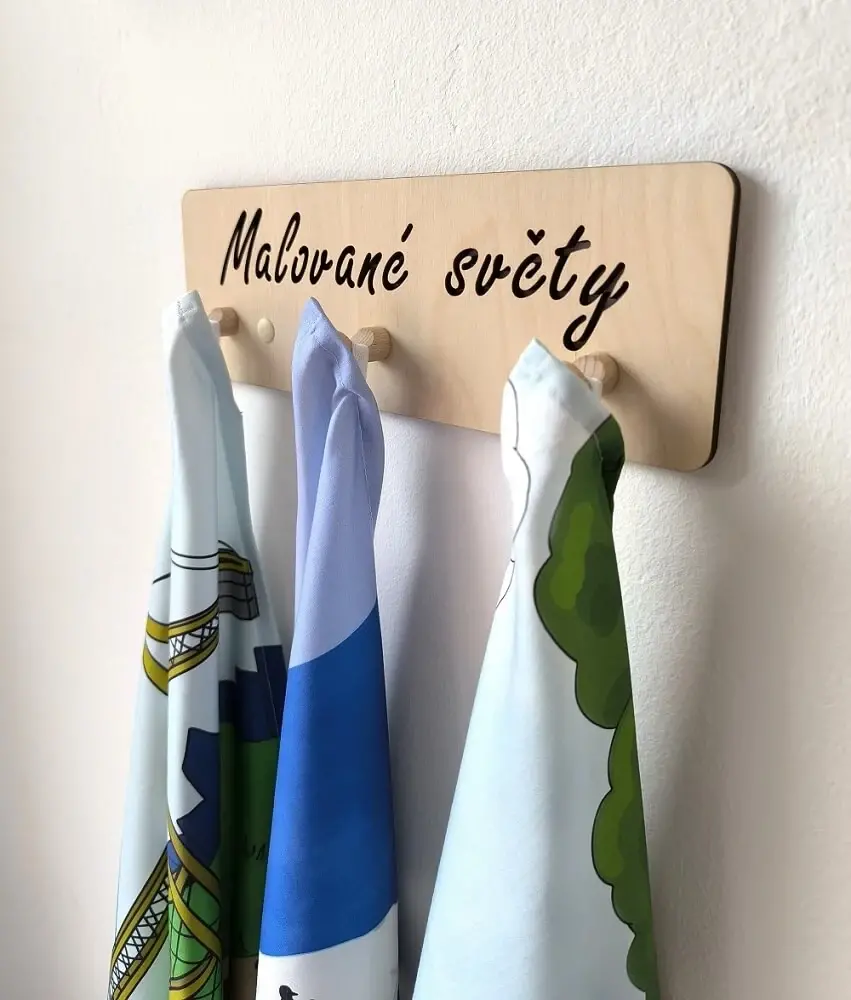 Zvýhodněná sada: 3 Malované světy + originální věšák 